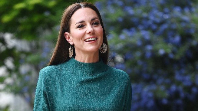 Кралска мода: Роклята на Кейт Мидълтън с препратка към принцеса Даяна