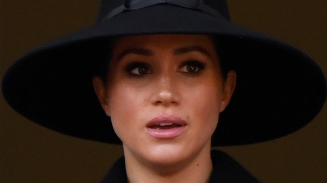 Кейт или Меган – коя харесва повече кралицата?