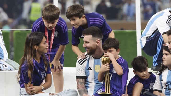 Любовната история на Меси и Антонела – от улиците на Росарио до световния връх