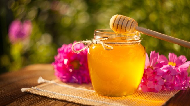 Топлина и уют през зимния сезон – Как правилно да консумираме мед
