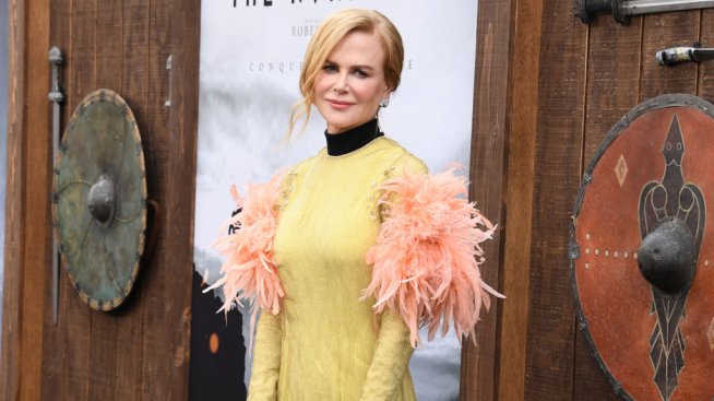 Никол Кидман за най-скандалния си тоалет: Аз поисках да съм с него