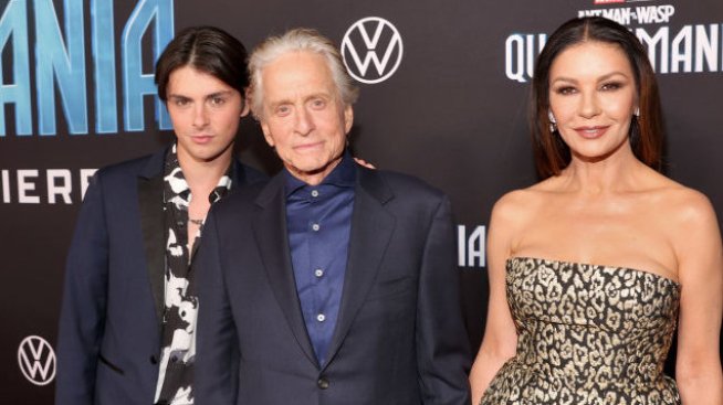 Синът на Майкъл Дъглас и Катрин Зита-Джоунс влиза в шоубизнеса