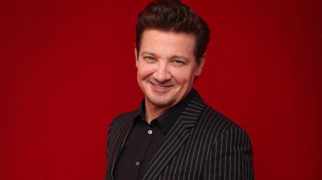 Джеръми Ренър за това, което е видял, когато е „загинал“ при инцидента със снегорина