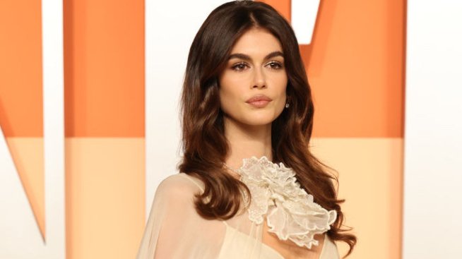Звездните наследници диктуваха червения килим на партито за Оскарите на Vanity Fair