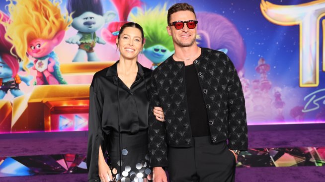 Семейна подкрепа – Джесика Бийл заведе синовете си на турнето на Джъстин Тимбърлейк