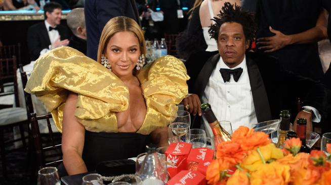 Съдят Бионсе и Джей Зи заради песен