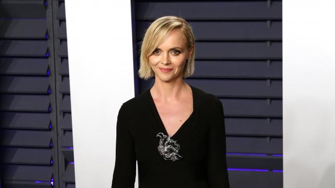 Кристина Ричи сезира съда за домашно насилие от съпруга си