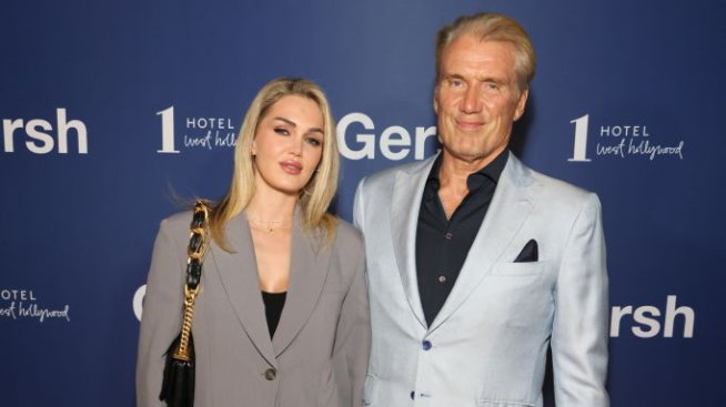 Долф Лундгрен се появи с две 28-годишни блондинки – жена му и дъщеря му