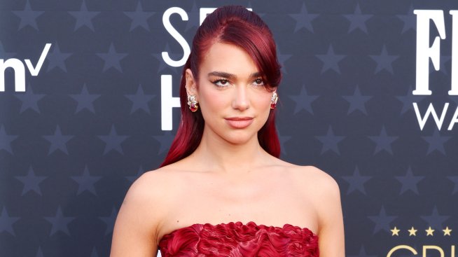 Запечатано с целувка: Дуа Липа потвърди романа си с горещия актьор Калъм Търнър