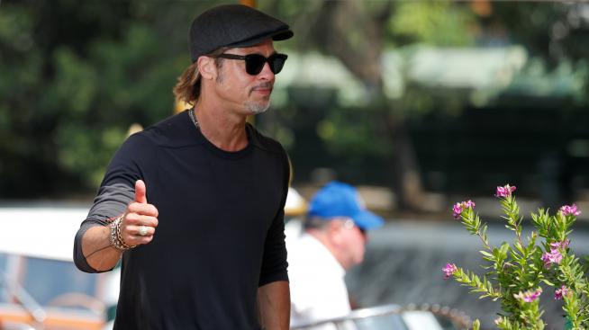 Брад Пит влиза в продължението на „Приятели“