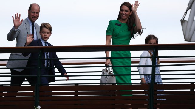 Кейт Мидълтън заведе дъщеря си в лондонска кръчма 