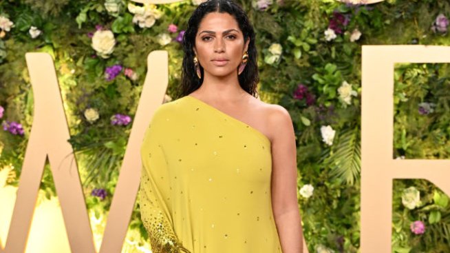 Камила Алвес блесна в рокля на Оскар де ла Рента преди Иванка Тръмп