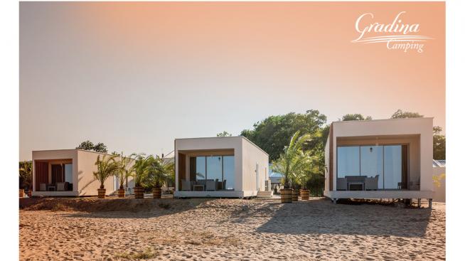 „Къмпинг Градина“ подарява 3 нощувки в луксозни морски къщички на участник във „Форум бременност и детско здраве“