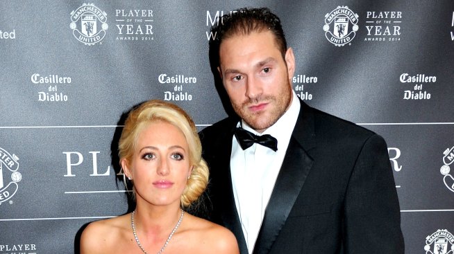 Семейна приказка – Боксьорът Тайсън Фюри се ожени за съпругата си за трети път