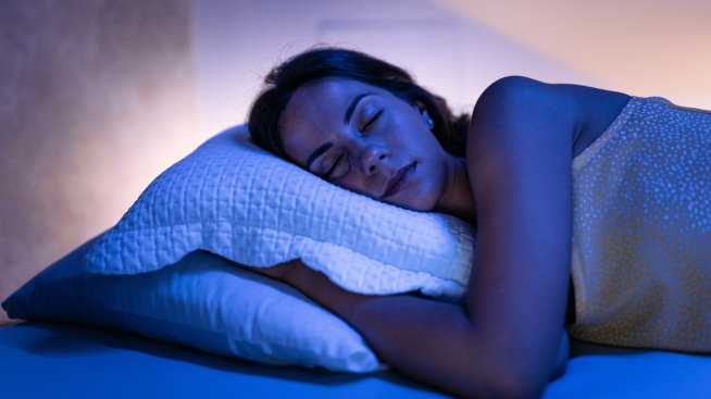 Защо жените се нуждаят от повече сън?