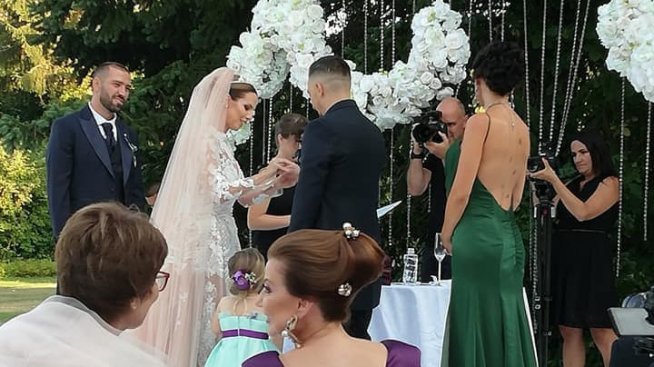 Виолета Сиракова се омъжи