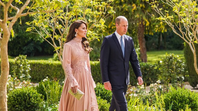 Кейт Мидълтън и принц Уилям се преместват в новия си дом 