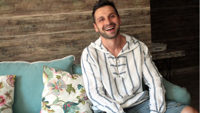 Александър Сано се обясни в любов на жена си Нели Атанасова