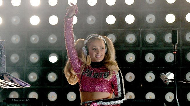 Парис Хилтън разкри името на първородния си син