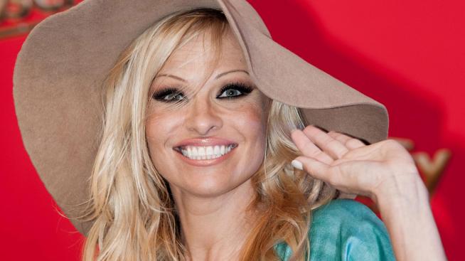 След шестия брак – Памела Андерсън иска бебе 