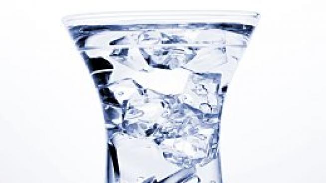 Празнични забрани от течен характер