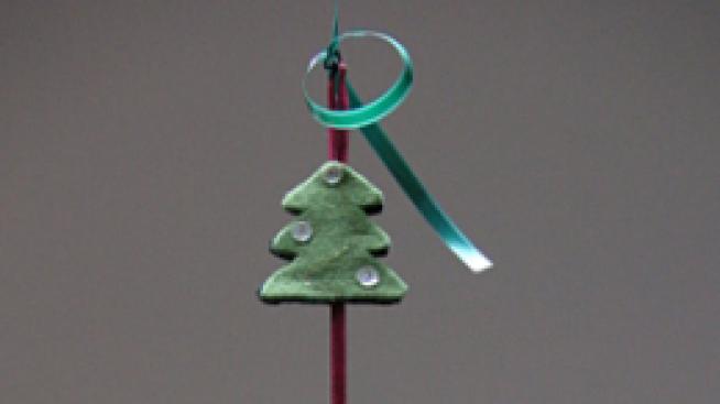 Мини коледна украса с елхички