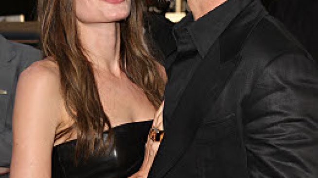 Без думи – Анджи и Брад са секс в черно