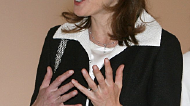 Карла Бруни се отдаде на Уди Aлън