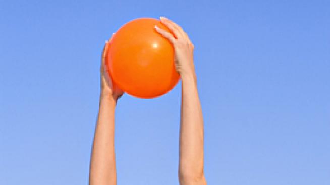 Упражнение за гръб и топка