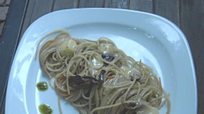 Трицветни спагети