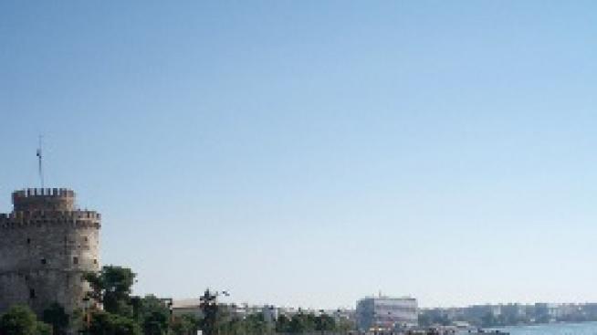 Слънчево и топло, с история и палми