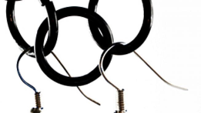 Красиви обици, спокойни уши