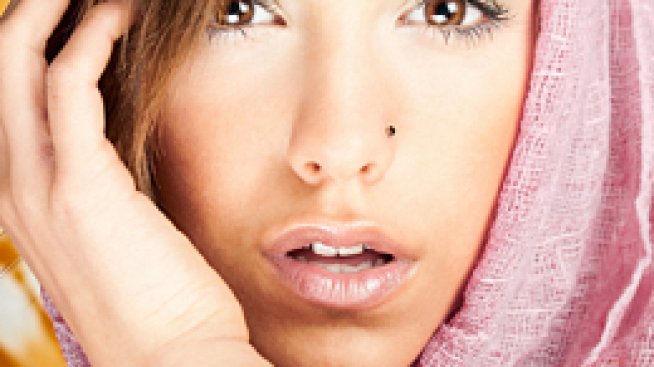 Тук е. Гримът през пролетта на 2010-та