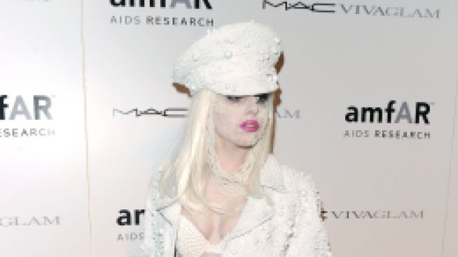 Лейди Бедствие и Джесика Алба