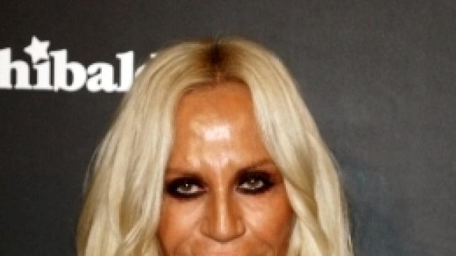 Версаче пропиля $5 хиляди слънчеви очила