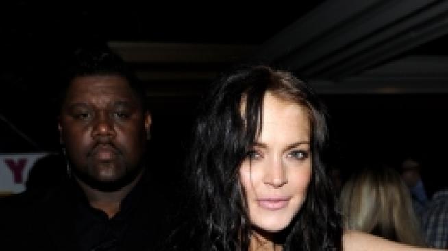 Най-после! Линдзи отново играе