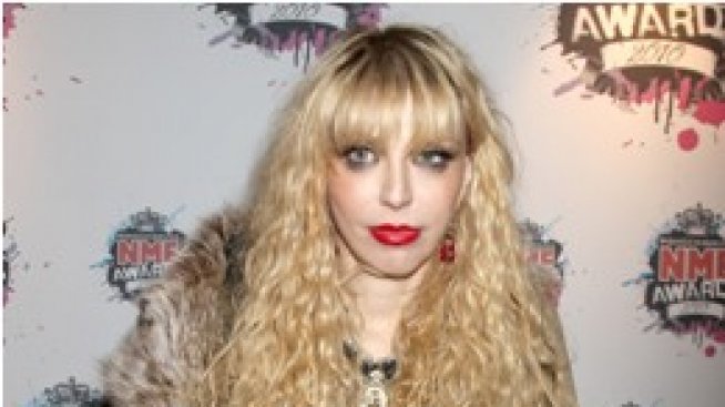 Къртни Лав про(е)даде Кърт  Кобейн