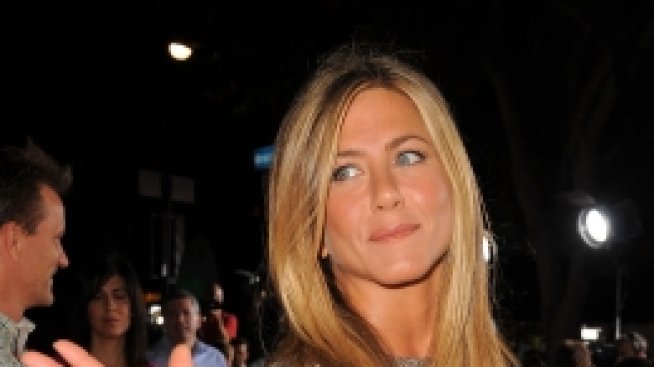 Ексклузивно! Вижте трейлъра на “Пълно за празно” с Дженифър Анистън