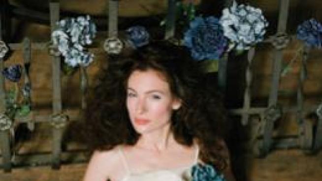 Епилог: цветето – аксесоарът на сезона