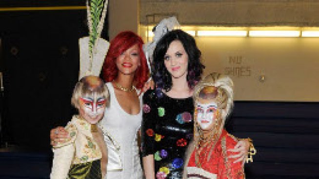 Шумно моминско парти за Кати Пери