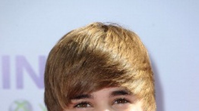 Ужас. Джъстин Бийбър е по-секси от Джордж Клуни