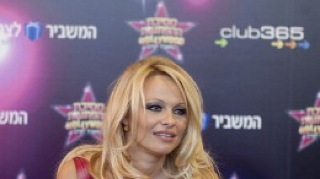 Памела ще участва в индийския "Биг брадър"