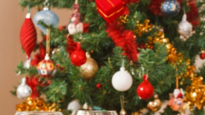 Коледна декорация на масата