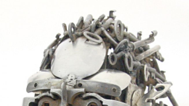 Скулптура, керамика и живопис на три гласа