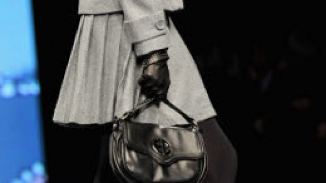 Мода Миланезе: Enrico Coveri Есен 2011