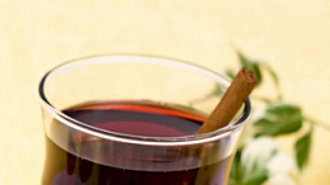 Мъжки лекарства: Вино и уиски против настинка