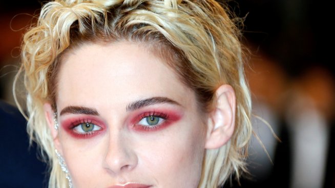 Кристен Стюарт заби бившата на Кара Делевин?