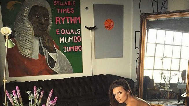 Ексцентричният дом на Емили Ратайковски в Ел Ей