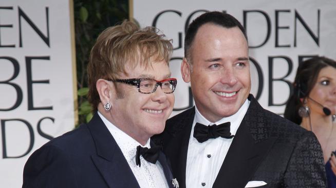 Звездите, които се спряха на сурогатна майка