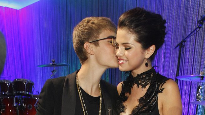 Джъстин и Селена са приятели "с консумация"